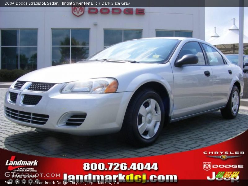 Bright Silver Metallic / Dark Slate Gray 2004 Dodge Stratus SE Sedan