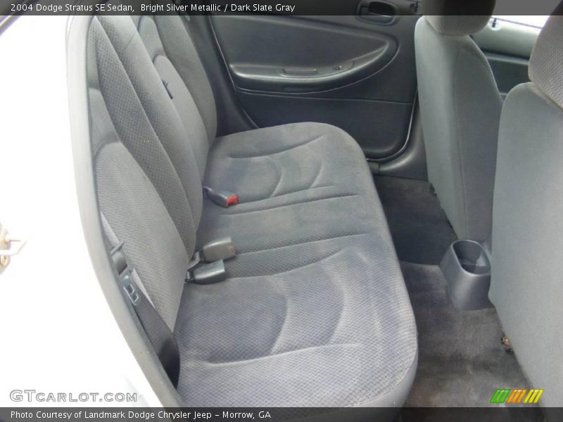Bright Silver Metallic / Dark Slate Gray 2004 Dodge Stratus SE Sedan