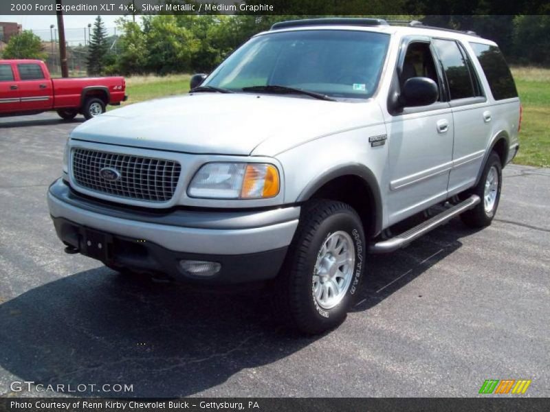 Silver Metallic / Medium Graphite 2000 Ford Expedition XLT 4x4