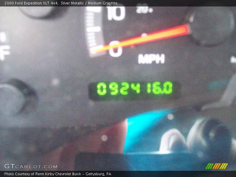 Silver Metallic / Medium Graphite 2000 Ford Expedition XLT 4x4