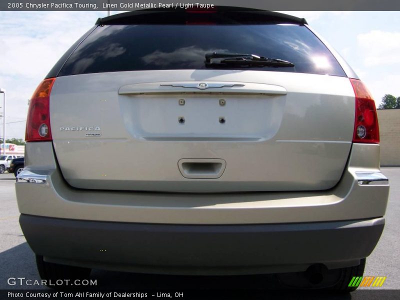 Linen Gold Metallic Pearl / Light Taupe 2005 Chrysler Pacifica Touring