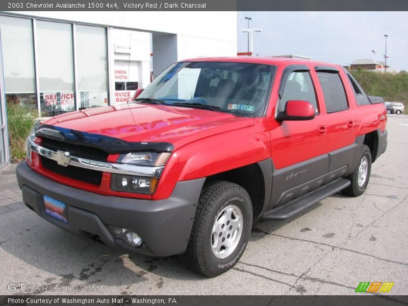 Victory Red / Dark Charcoal 2003 Chevrolet Avalanche 1500 4x4