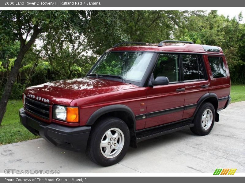 Rutland Red / Bahama 2000 Land Rover Discovery II