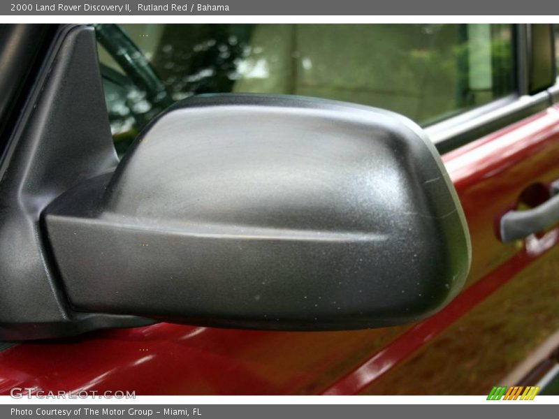 Rutland Red / Bahama 2000 Land Rover Discovery II