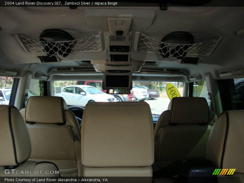 Zambezi Silver / Alpaca Beige 2004 Land Rover Discovery SE7