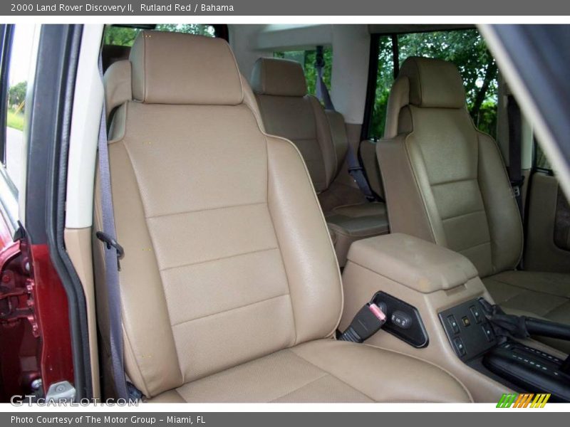 Rutland Red / Bahama 2000 Land Rover Discovery II