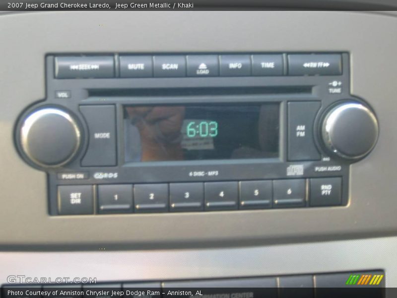 Jeep Green Metallic / Khaki 2007 Jeep Grand Cherokee Laredo