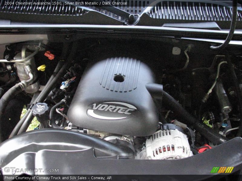 Silver Birch Metallic / Dark Charcoal 2004 Chevrolet Avalanche 1500