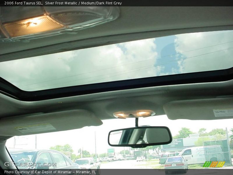 Silver Frost Metallic / Medium/Dark Flint Grey 2006 Ford Taurus SEL