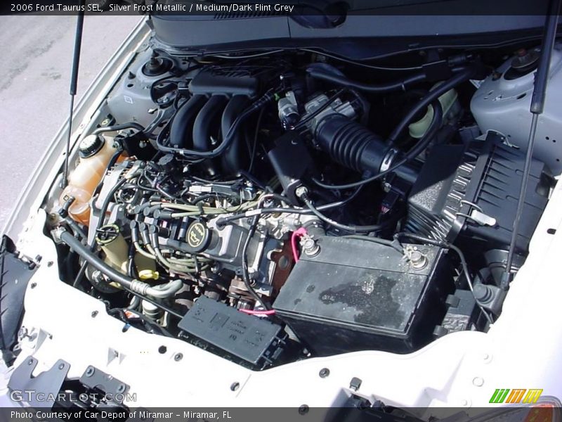 Silver Frost Metallic / Medium/Dark Flint Grey 2006 Ford Taurus SEL