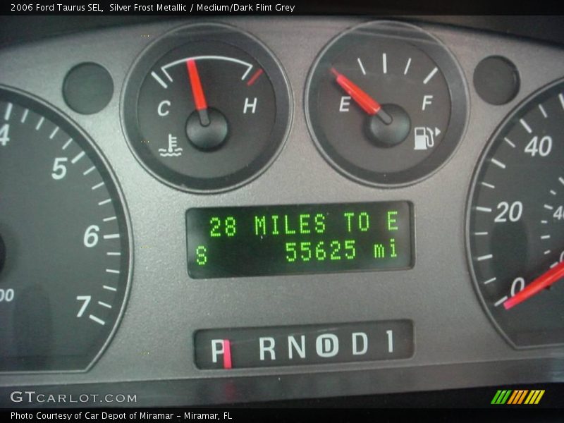 Silver Frost Metallic / Medium/Dark Flint Grey 2006 Ford Taurus SEL