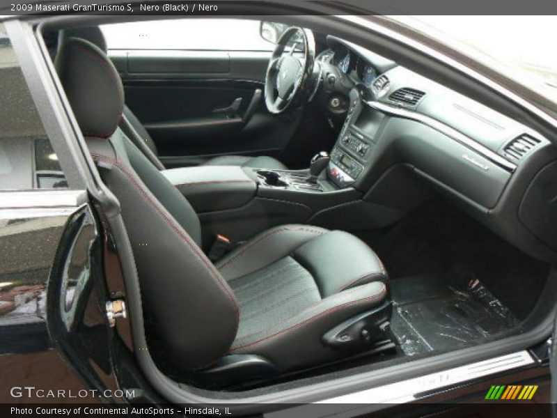 Nero (Black) / Nero 2009 Maserati GranTurismo S