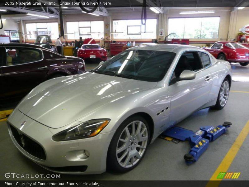 Grigio Touring (Silver) / Nero 2009 Maserati GranTurismo