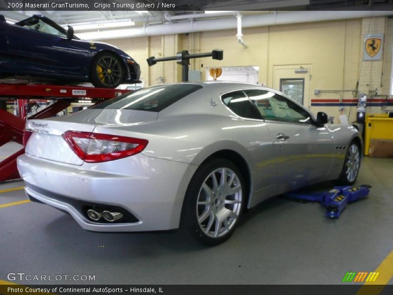 Grigio Touring (Silver) / Nero 2009 Maserati GranTurismo