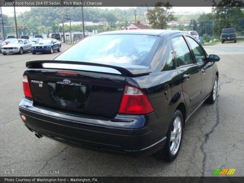 Pitch Black / Charcoal 2007 Ford Focus ZX4 ST Sedan
