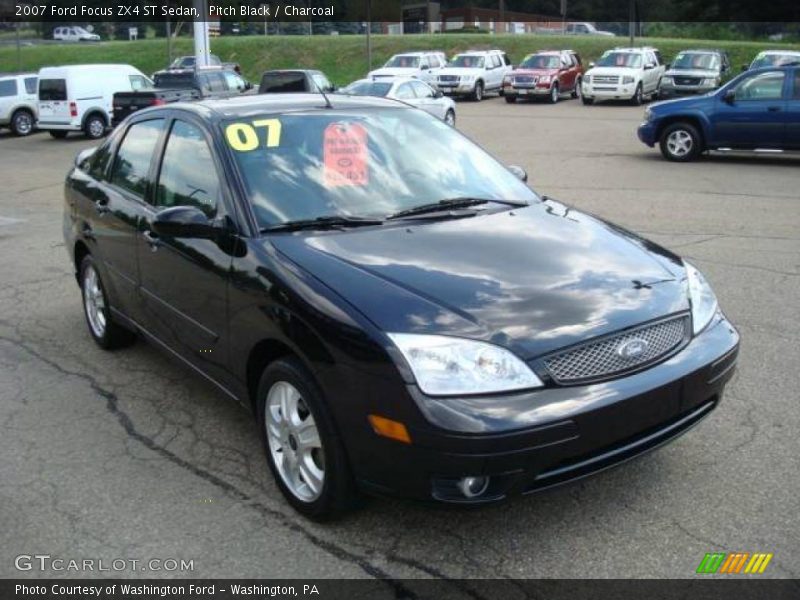 Pitch Black / Charcoal 2007 Ford Focus ZX4 ST Sedan