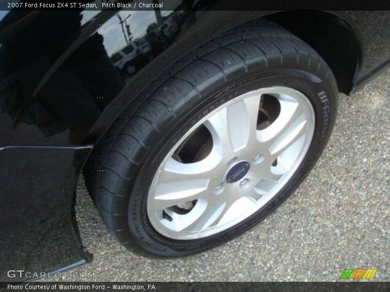 Pitch Black / Charcoal 2007 Ford Focus ZX4 ST Sedan