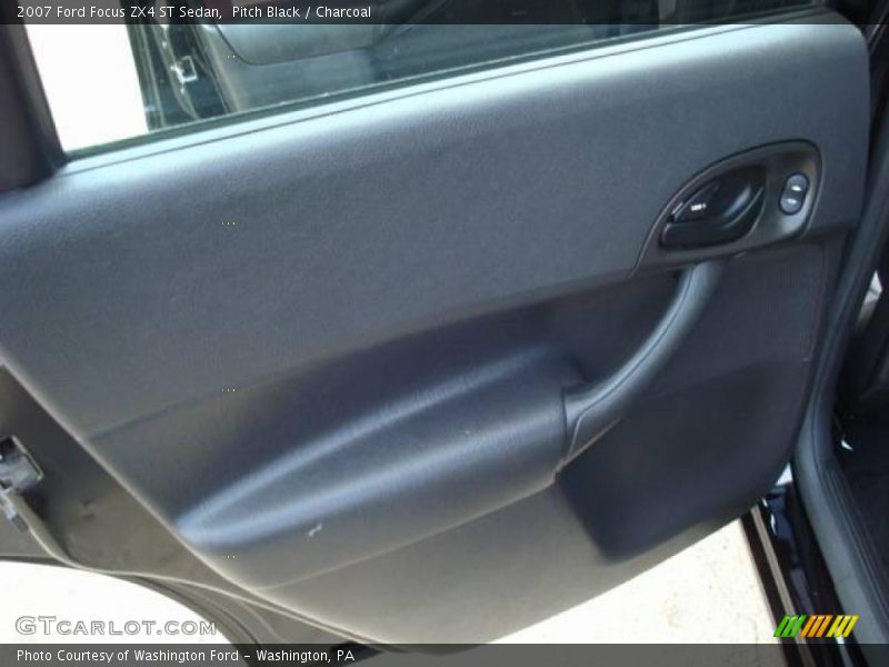 Pitch Black / Charcoal 2007 Ford Focus ZX4 ST Sedan