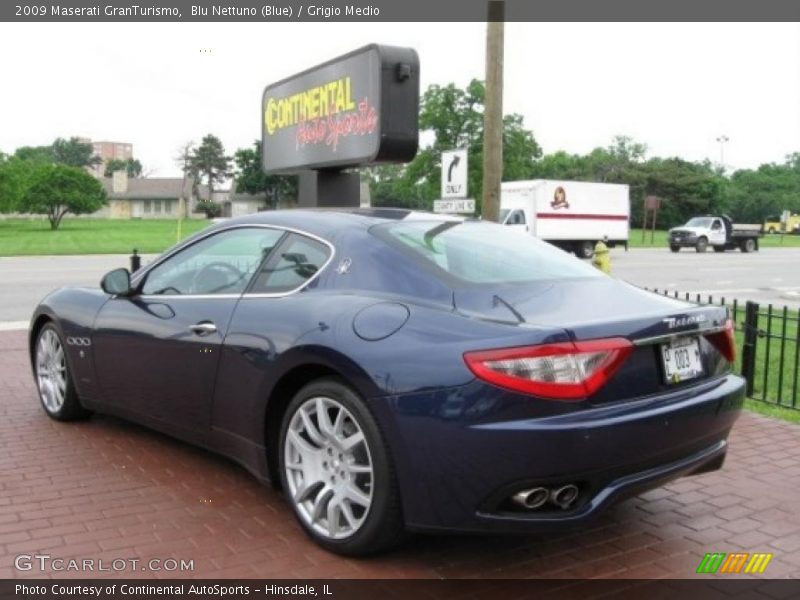 Blu Nettuno (Blue) / Grigio Medio 2009 Maserati GranTurismo