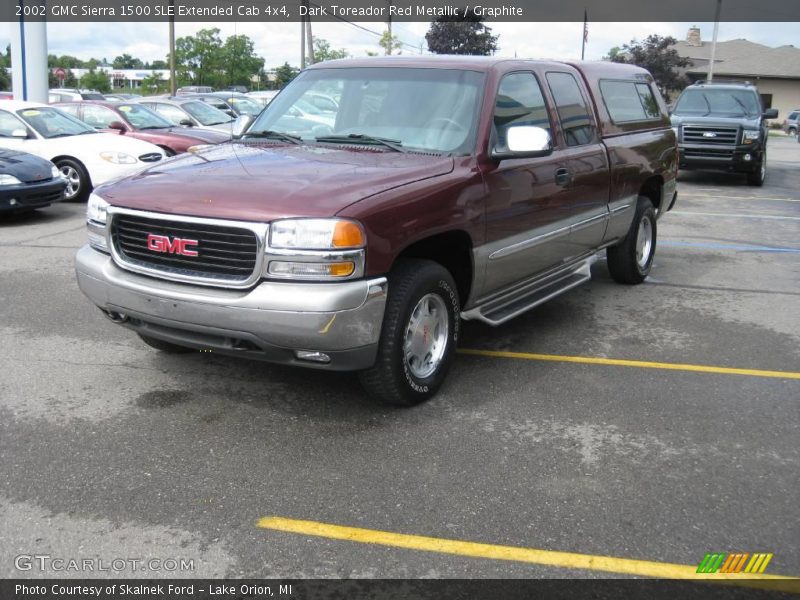 Dark Toreador Red Metallic / Graphite 2002 GMC Sierra 1500 SLE Extended Cab 4x4