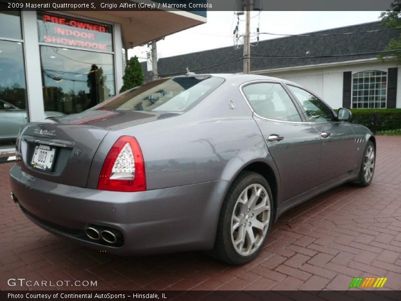 Grigio Alfieri (Grey) / Marrone Corniola 2009 Maserati Quattroporte S