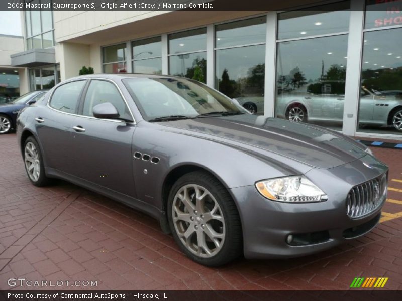 Grigio Alfieri (Grey) / Marrone Corniola 2009 Maserati Quattroporte S