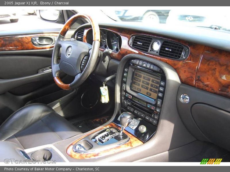 Ebony / Charcoal 2005 Jaguar XJ XJR