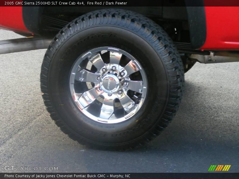 Fire Red / Dark Pewter 2005 GMC Sierra 2500HD SLT Crew Cab 4x4