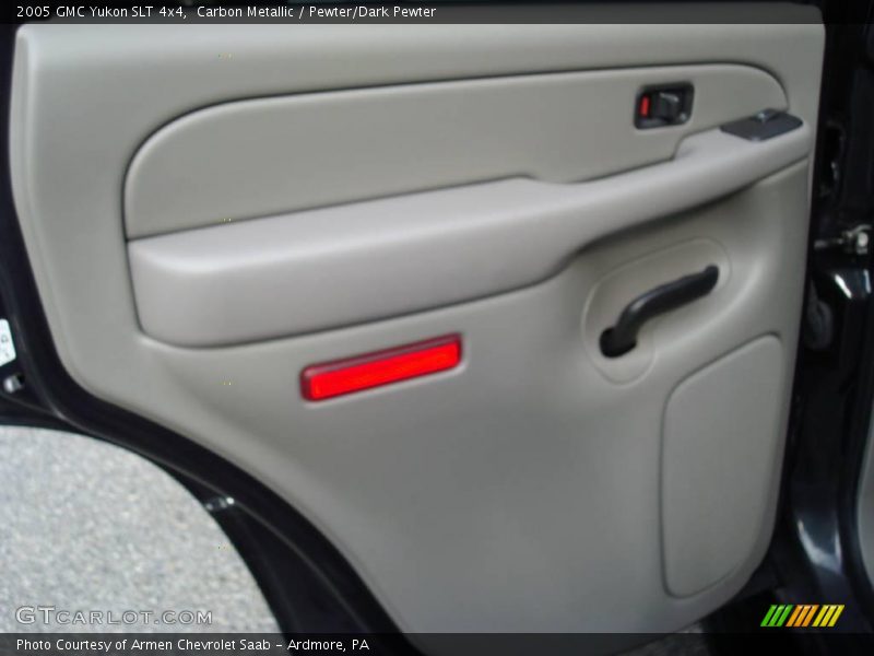 Carbon Metallic / Pewter/Dark Pewter 2005 GMC Yukon SLT 4x4