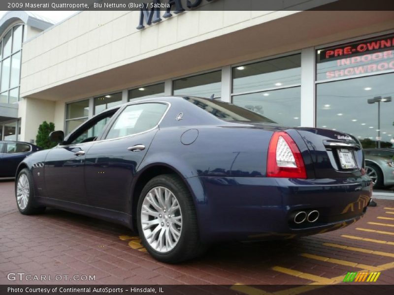 Blu Nettuno (Blue) / Sabbia 2009 Maserati Quattroporte