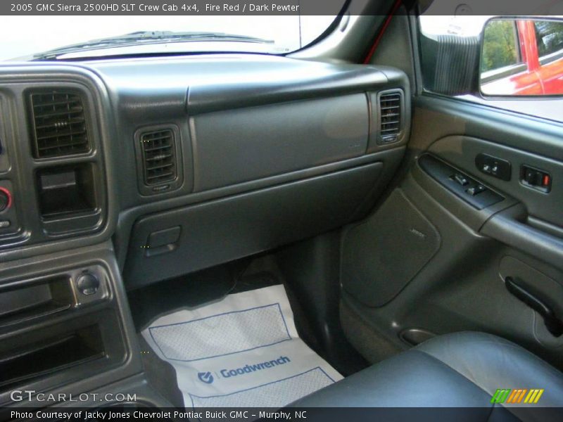 Fire Red / Dark Pewter 2005 GMC Sierra 2500HD SLT Crew Cab 4x4