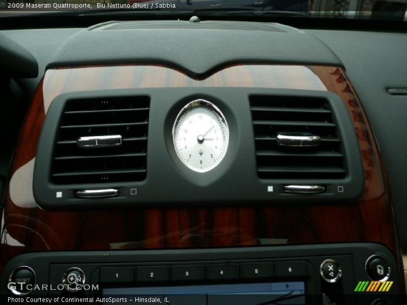 Blu Nettuno (Blue) / Sabbia 2009 Maserati Quattroporte