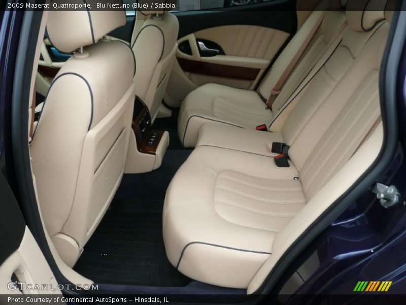 Blu Nettuno (Blue) / Sabbia 2009 Maserati Quattroporte