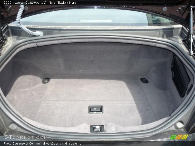 Nero (Black) / Nero 2009 Maserati Quattroporte S
