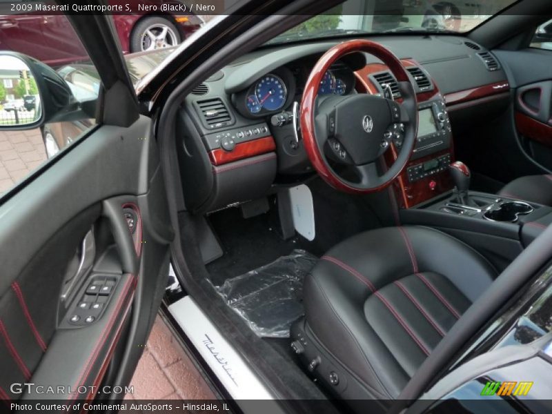 Nero (Black) / Nero 2009 Maserati Quattroporte S