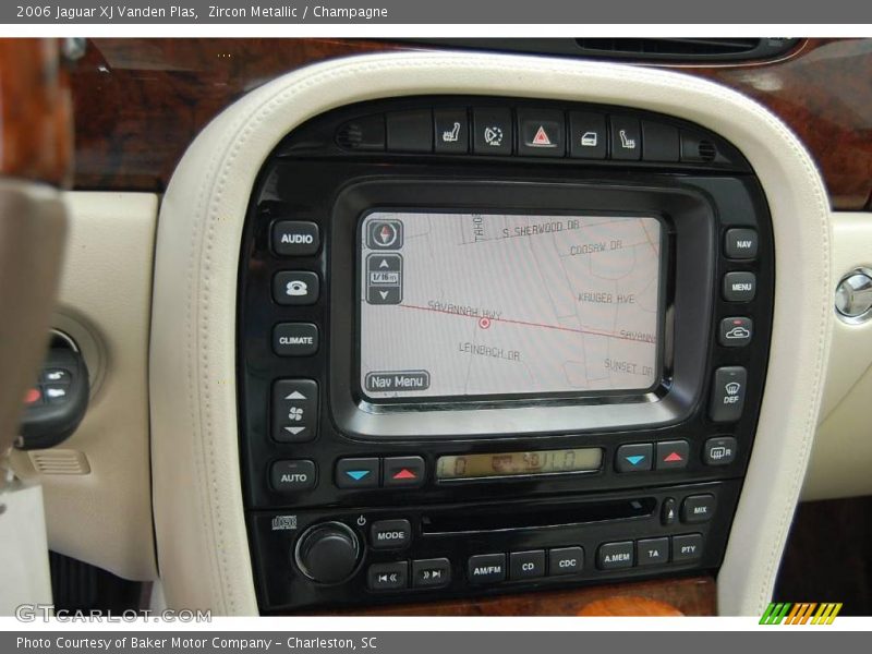 Zircon Metallic / Champagne 2006 Jaguar XJ Vanden Plas
