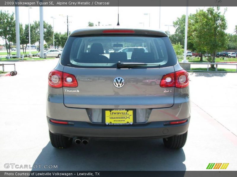 Alpine Grey Metallic / Charcoal 2009 Volkswagen Tiguan SE
