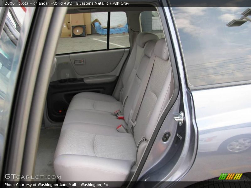 Bluestone Metallic / Ash Gray 2006 Toyota Highlander Hybrid 4WD