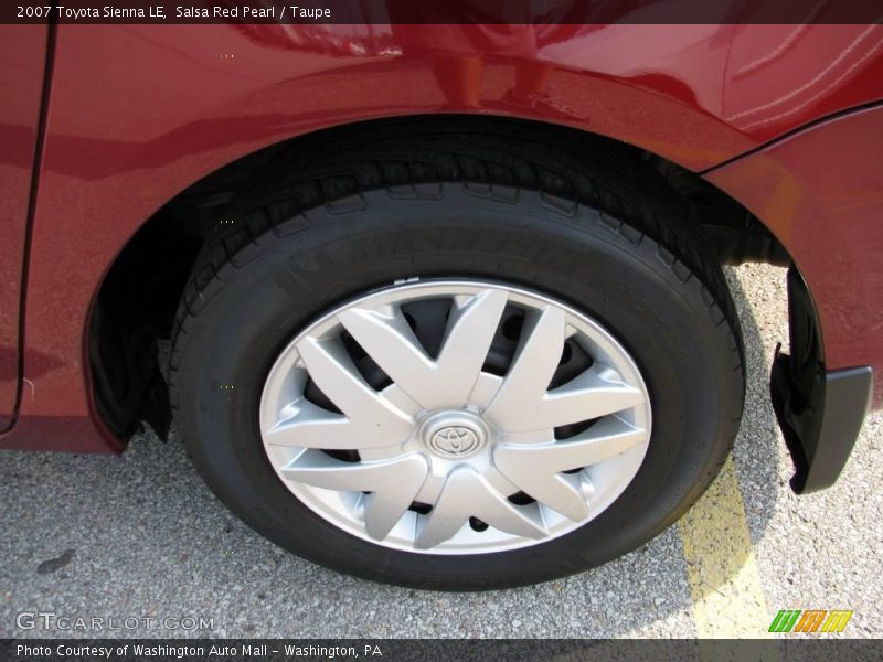 Salsa Red Pearl / Taupe 2007 Toyota Sienna LE