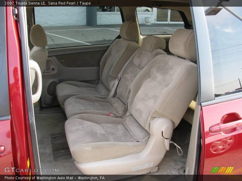 Salsa Red Pearl / Taupe 2007 Toyota Sienna LE