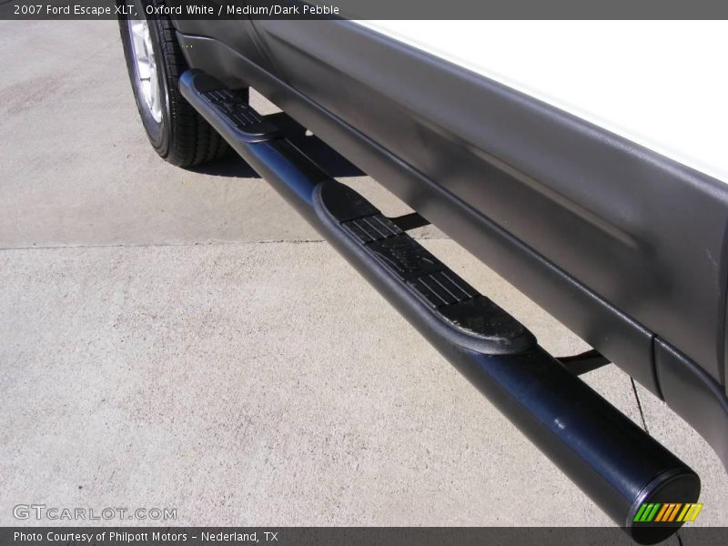 Oxford White / Medium/Dark Pebble 2007 Ford Escape XLT