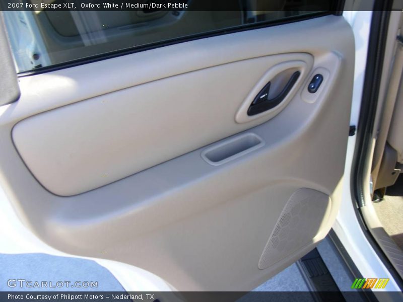 Oxford White / Medium/Dark Pebble 2007 Ford Escape XLT