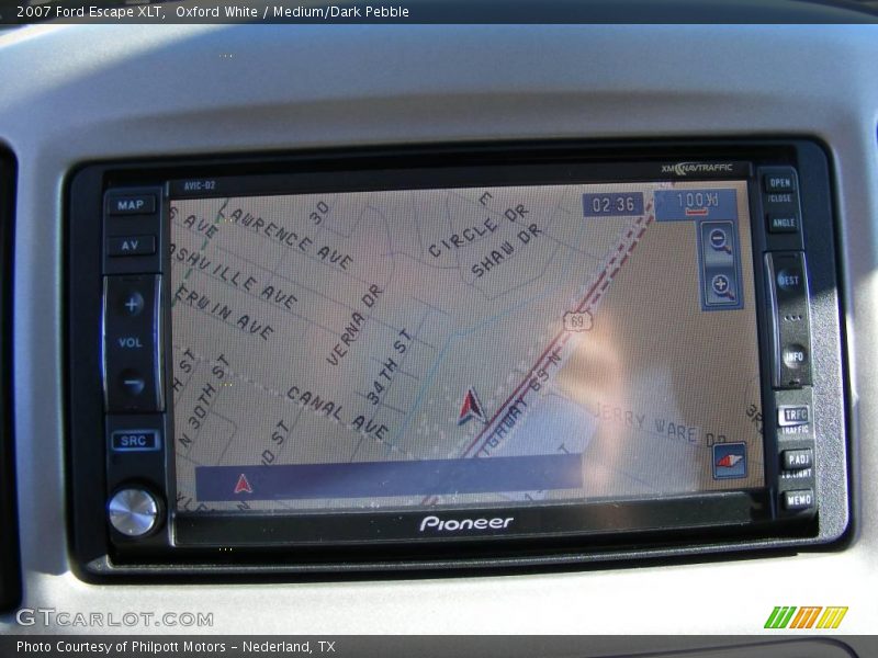 Oxford White / Medium/Dark Pebble 2007 Ford Escape XLT