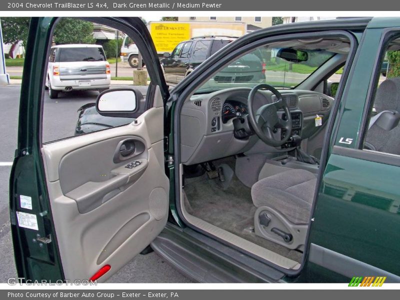 Dark Green Metallic / Medium Pewter 2004 Chevrolet TrailBlazer LS 4x4
