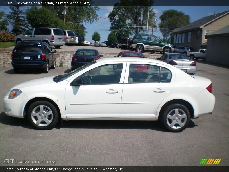 Summit White / Gray 2005 Chevrolet Cobalt Sedan