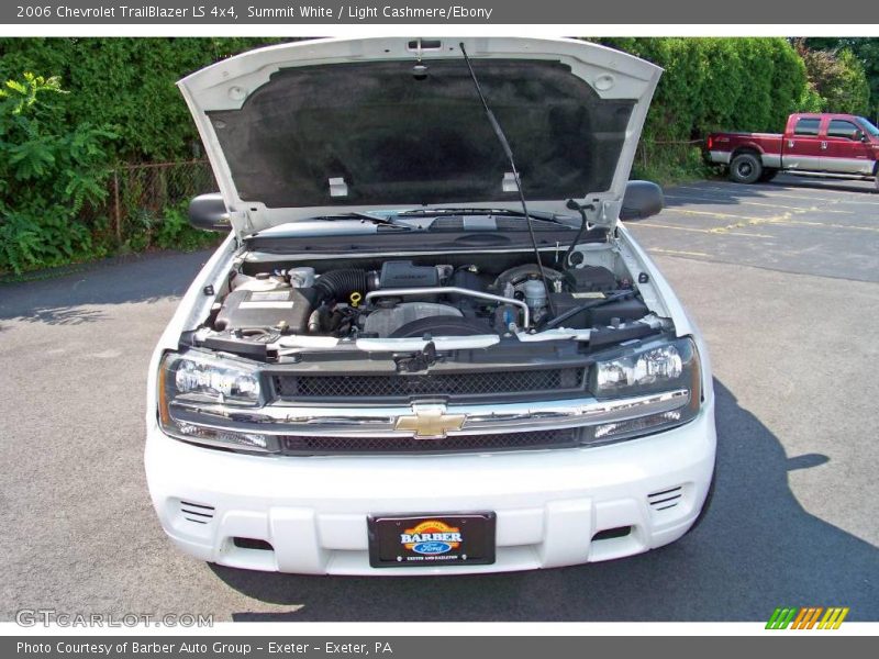 Summit White / Light Cashmere/Ebony 2006 Chevrolet TrailBlazer LS 4x4
