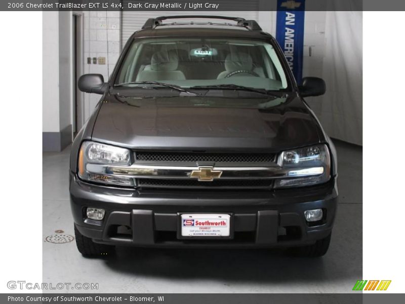 Dark Gray Metallic / Light Gray 2006 Chevrolet TrailBlazer EXT LS 4x4