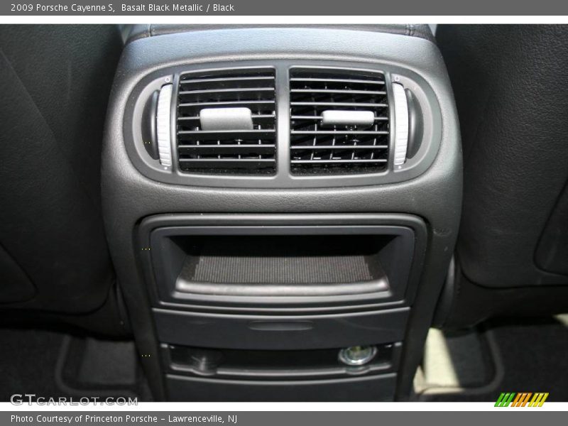 Basalt Black Metallic / Black 2009 Porsche Cayenne S