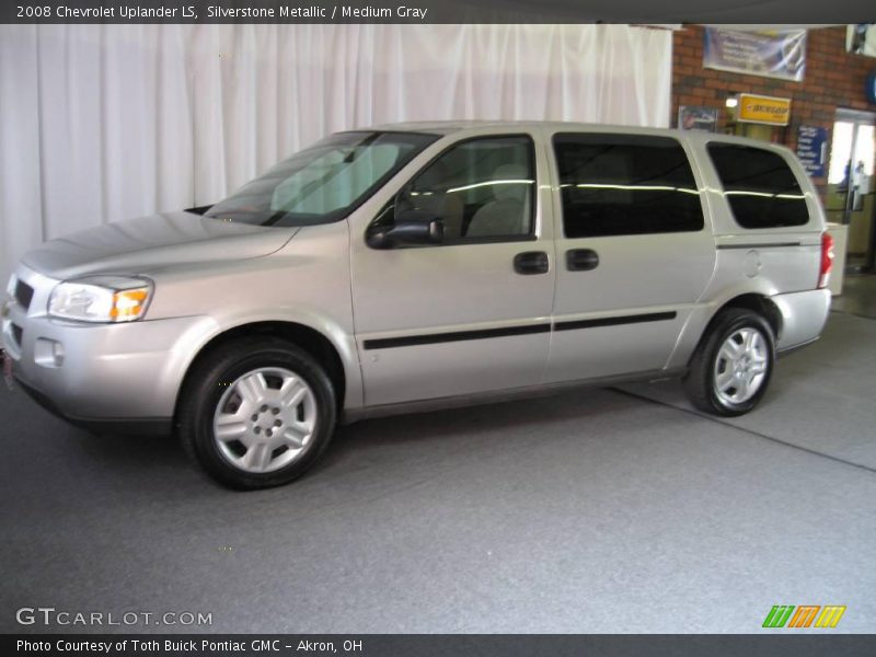 Silverstone Metallic / Medium Gray 2008 Chevrolet Uplander LS
