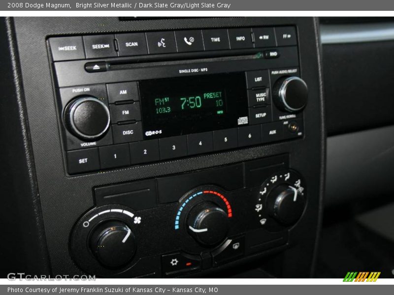 Bright Silver Metallic / Dark Slate Gray/Light Slate Gray 2008 Dodge Magnum